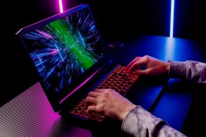 Beberapa tips memilih laptop gaming yang bisa Anda ikuti agar bisa menemukan laptop gaming yang Anda inginkan dengan harga terbaik.