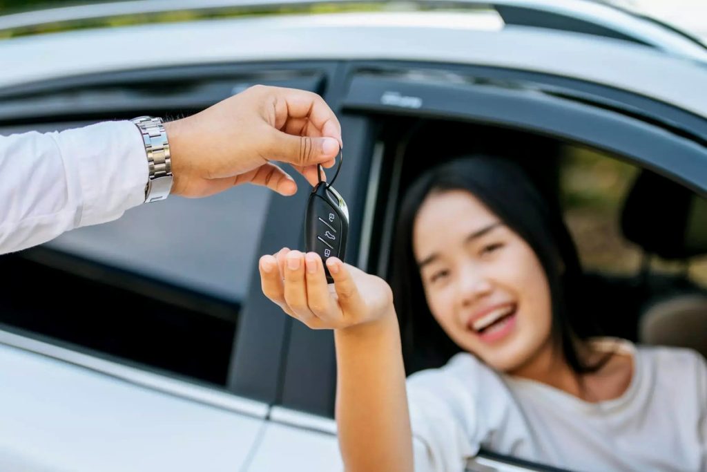 Artikel ini membahas mengenai beberapa cara memilih mobil yang tepat dan benar untuk memenuhi kebutuhan Anda.