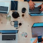 Artikel kali ini membahas mengenai teknologi membentuk gen Z yang sangat bermanfaat untuk mengutamakan digital.