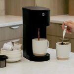 Artikel kali ini membahas mengenai beberapa kecanggihan dari teknologi pembuatan kopi yang semakin banyak digunakan di era modern ini.