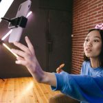 Beberapa tips menjadi YouTuber dan istilah-istilah penting terkait YouTube yang harus dipahami pemula sebelum memulai perjalanan mereka.