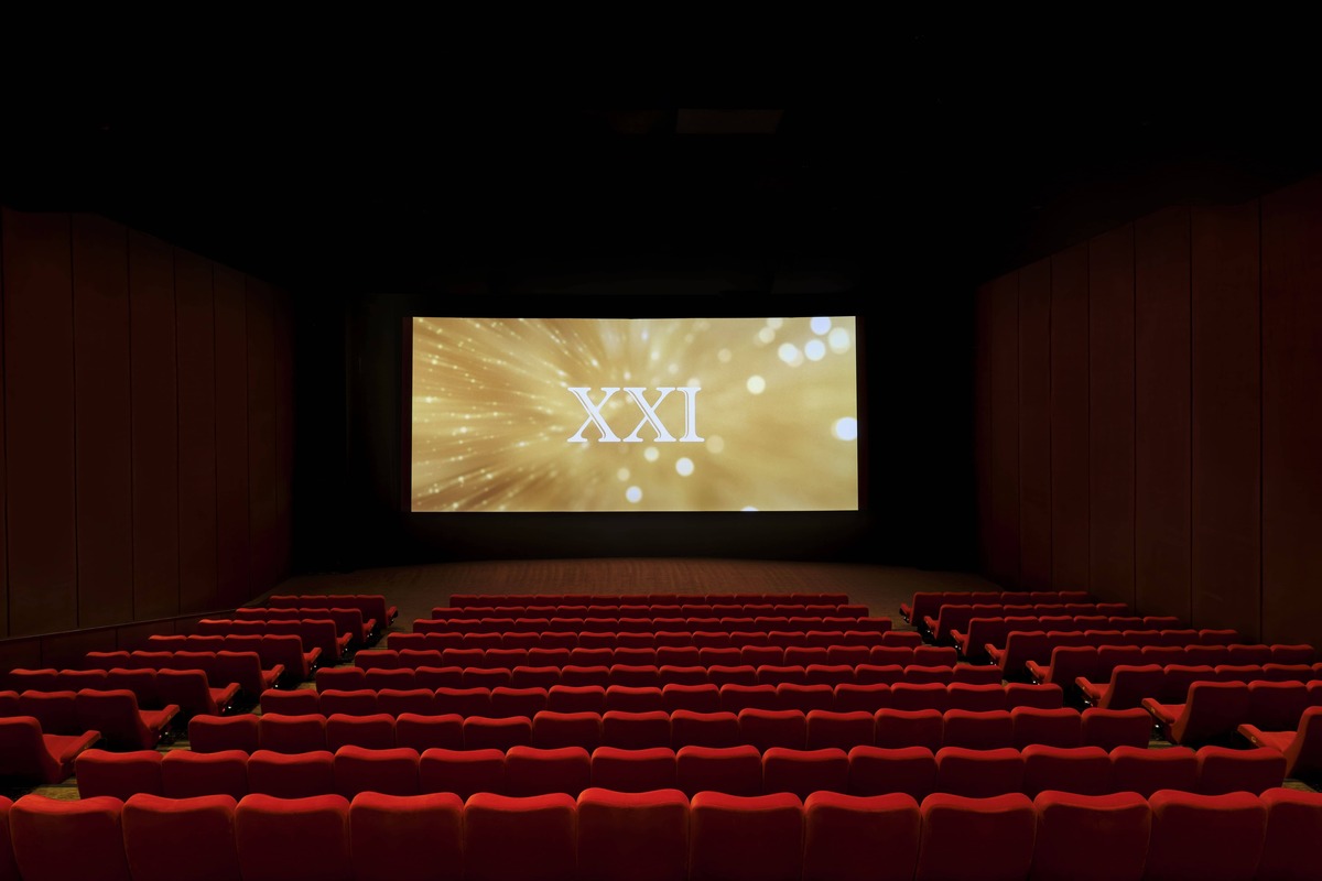 Artikel kali ini membahas mengenai beberapa peran teknologi dalam bioskop modern yang pasti sering Anda jumpai.